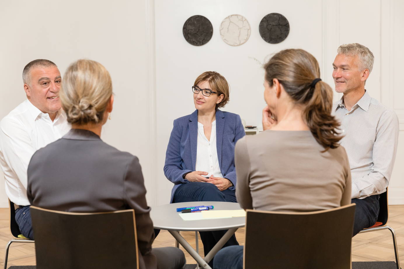 Lernen am eigenen Alltag: allein oder in der Gruppe. Entdecken Sie individuelle Ressourcen im Team, in einer Gruppe oder in der Einzelsupervision